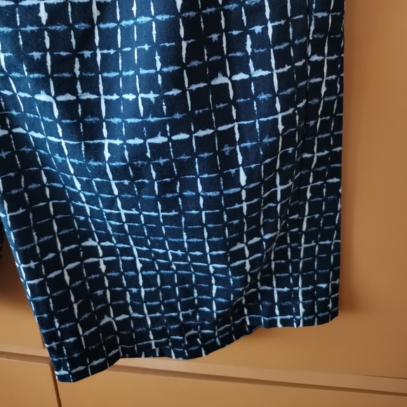 GAP Factory - 9" Easy Print Shorts with Washwell - NWT (S) - Picture 7 of 7